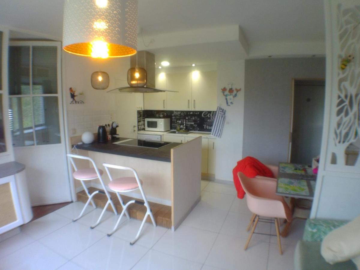 Liege Centre 6 Rue Montagne Sainte Walburge, 4000 Liege, Pour 2 Pers A 3 Minutes De La Gare St Lambertアパートメント エクステリア 写真